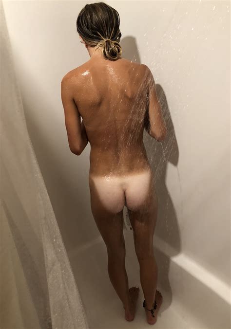 Cotton Tail In The Shower Porn Pic Eporner