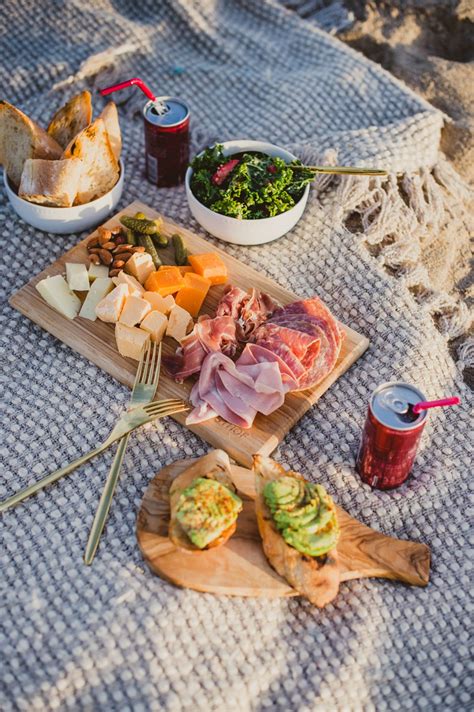 Click Through To Get Tips On How To Host The Perfect Beach Date Picnic Dont Forget The