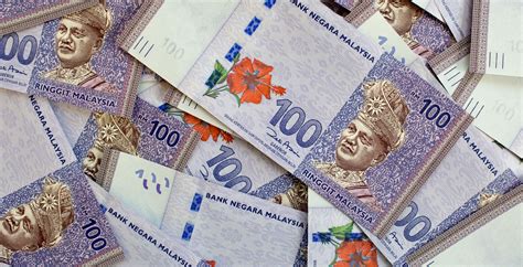 The malaysian ringgit (myr), also known as the malaysian dollar, is the national currency of malaysia, emitted by the bank negara malaysia. Asia's Worst Currency Slump Takes Malaysian Rate Cut Off ...