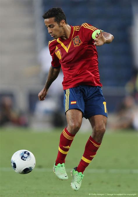 Thiago Alcântara La Rojita 2013 06 06 Spain V Russia Uefa