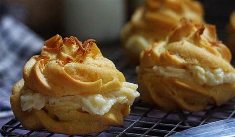 Rasa manis, gurih dan lembut. Resep Cara Membuat Kue Sus Kering - Berbagai Kue