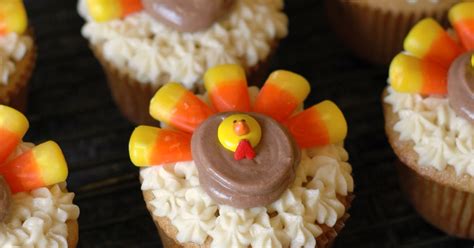 I Heart Baking Thanksgiving Turkey Cupcakes Brown Sugar Pound Cakes