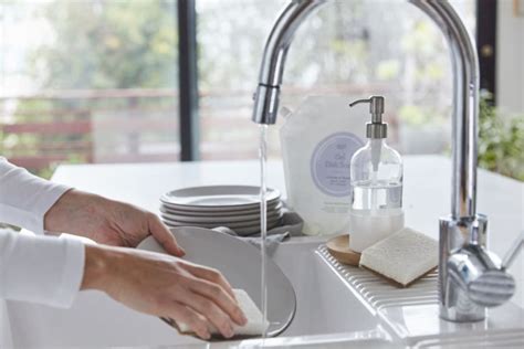 10 Dishwashing Hacks To Effectively And Sustainably Wash Dishes