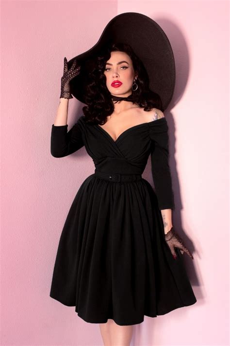 Topvintage Exclusive ~ 50s Starlet Swing Dress In Black Old Fashion