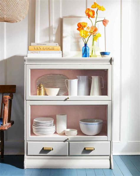 This cute diy crate and pallet bookcase from jen at house of wood is a pretty easy build, very cheap and gives a lot of rustic appeals. Pin on Furniture