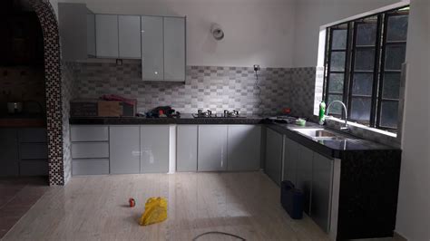 Fasad rekaan permukaan rumah berkonsepkan moden hipster dengan penggabungan sedikit rastik. kabinet dapur terus dari kilang: Kabinet dapur 3G glass ...