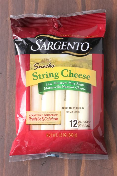 Made with rbst free milk and no artificial flavors or colors, our whole milk string cheese is just 90 calories and has 7g of protein per serving! Tips for Fueling an Active Lifestyle - A Kitchen Addiction