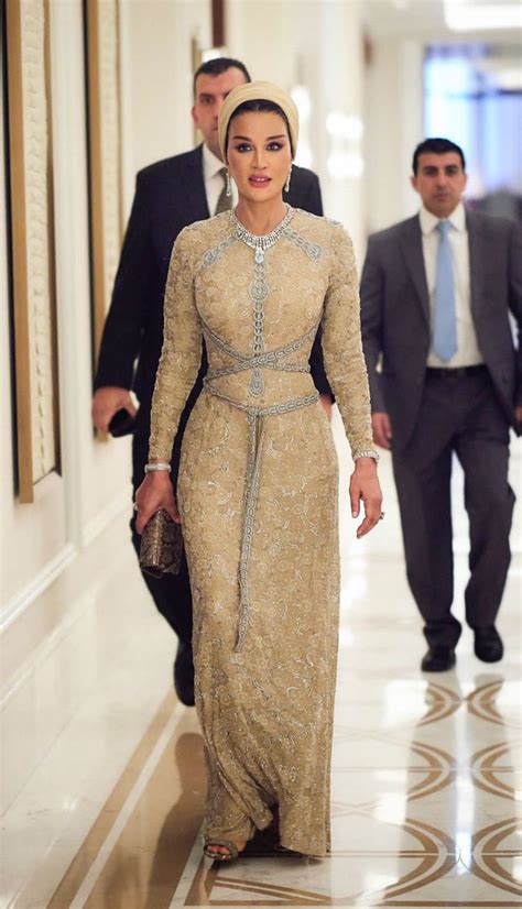 ⚜️ العائلات الملكية ⚜️ On Twitter الاطلالة الثالثة للشيخة موزا المسند