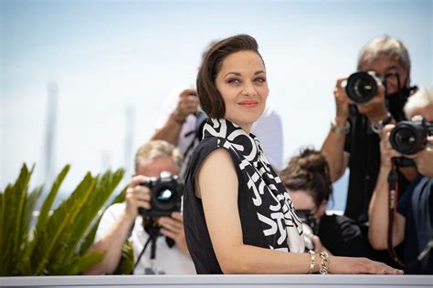 Marion Cotillard Nue Photos Biographie News De Stars Les Stars Nues