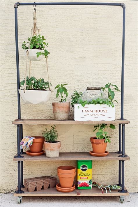 Using these awesome hanging plant ideas for bathrooms you can bring a touch of greenery and enjoy nature while having a relaxing bath! Thrifty DIY Plant Stand Ideas | My Life Abundant