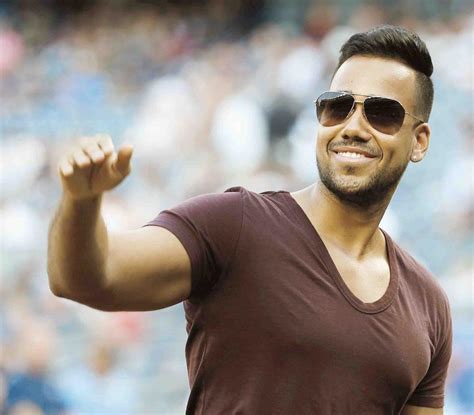 Get push notifications with news, features and more. Romeo Santos cierra su "Golden Tour" en Puerto Rico | El ...