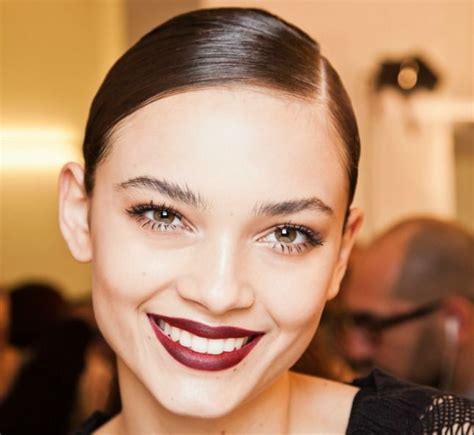 20 Gorgeous Vampy Lips To Try This Fall Vampy Lips Makeup Vampy Lips