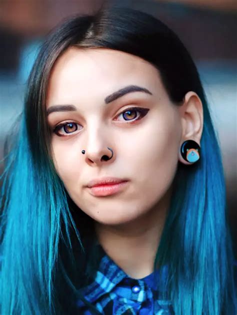 10 Deeply Emotional And Creative Emo Hairstyles For Girls Fermentools