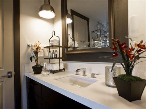 Granite has quite a lot of pros that make it a very valuable resource for countertops in general, but specifically bathrooms. 30 great pictures and ideas classic bathroom tile design ...