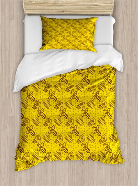 Bee Twin Size Duvet Cover Set Repeating Pattern Of Honeybees Hexagon