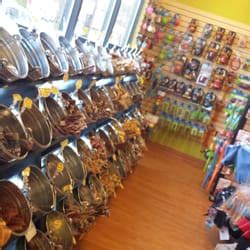 Pet food center opened the doors at our first location in 1990 in newburgh, indiana. Best Pet Stores Near Me - September 2018: Find Nearby Pet ...