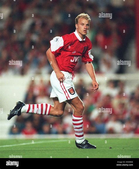 Dennis Bergkamp Arsenal Fc 11 August 1995 Stock Photo Alamy