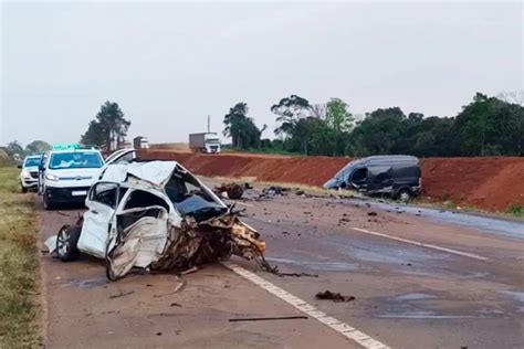 Dos Autos Chocaron De Frente En La Ruta En Misiones Elonce