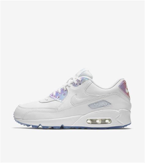 Check spelling or type a new query. Women's Nike Air Max 90 'Summer Shine'. Nike SNKRS