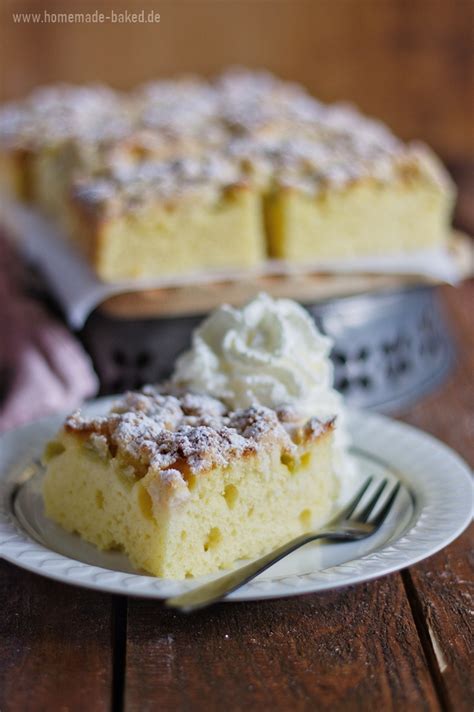 Rezept Rhabarber Joghurt Streuselkuchen Vom Blech Rhabarber