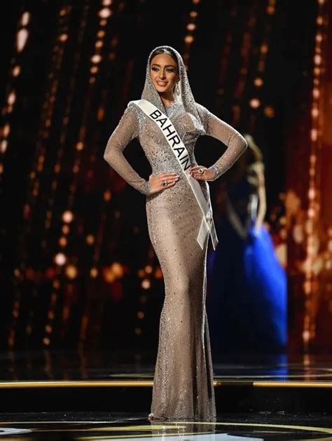 pesona evlin khalifa miss universe bahrain yang tolak berbikin di ajang kecantikan foto