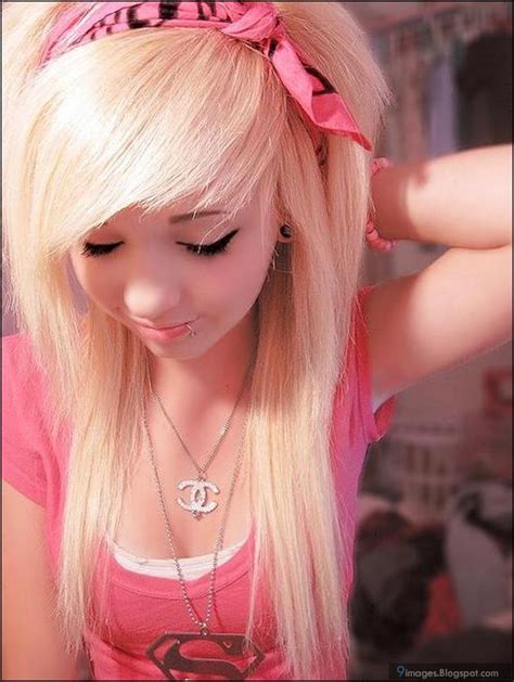 Emo Girl Fashionable Cute Pink Beautiful