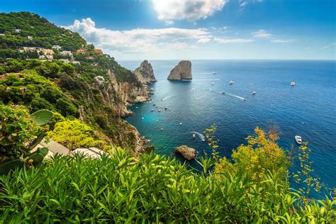 Capri Sailing Destination In The Bay Of Naples Sailingeurope Blog