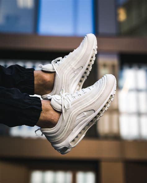 Nike Air Max 97 Summit White Release Reminder WAVE