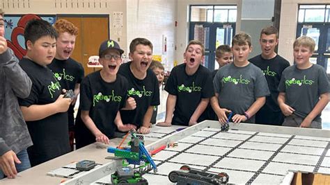 Robot Battlers Demonstrate Real Steel At Future Ready Robotics Camp