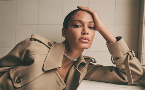 Relaxed Lines And Chic Colours Joan Smalls Models Next Seasons Hero