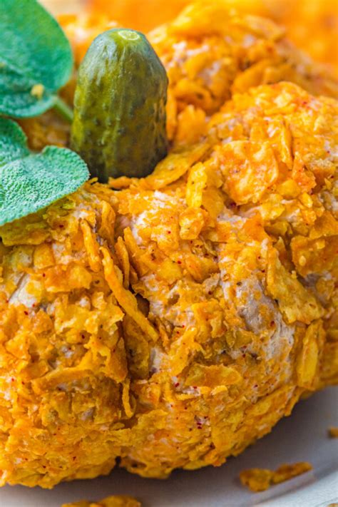 Easy Pumpkin Cheese Ball Appetizer The Novice Chef