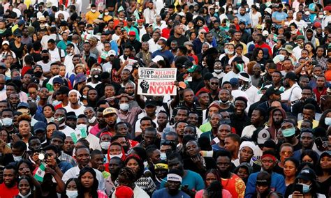 Protestos Contra Violência Policial Na Nigéria Completam Duas Semanas