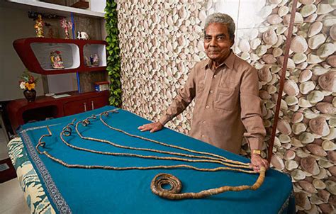 Man With Worlds Longest Fingernails Cuts Nails Off After 60 Years