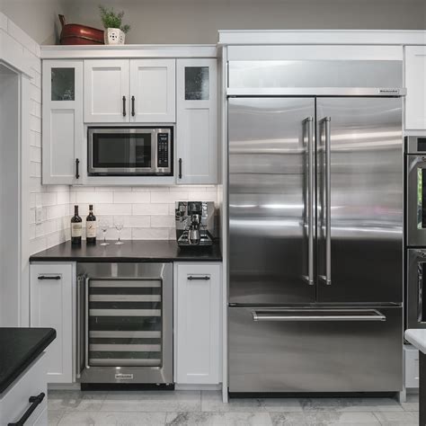 It's functional and makes sense for my habit and because i am (via unikely martha) 4. Wine Bar tucked in the corner of the kitchen. | Coffee ...