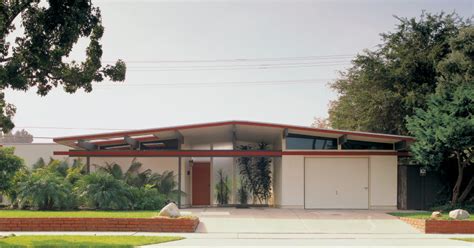 Mid Century Modern Freak Mcm Homes Come In All Shapes And Sizes
