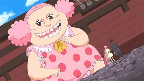 Theory Big Mom Is The Result Of Gigantification Similar To Ceasers