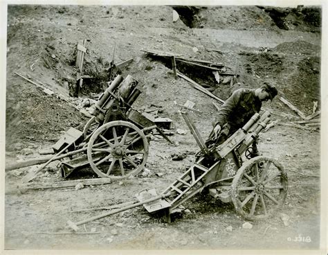 Battles And Fighting Photographs Captured Mortars Canada And The