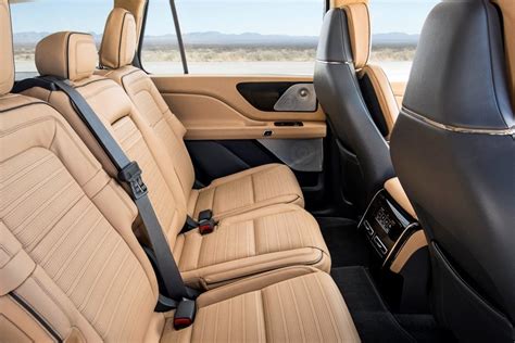 Ford Explorer 2021 Interior Back Seat 2021 Lincoln Aviator Interior