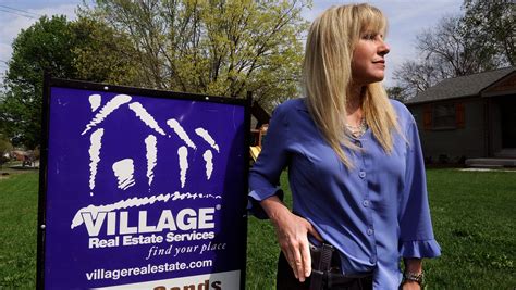 Guns Hot Sell For Female Real Estate Agents