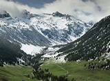 Images of Pyrenees Mountain Ranges