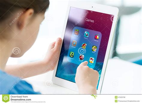 The health app gathers health data from your iphone, apple watch, and apps that you already use, so you can view all your progress in one convenient place. Game Apps On Apple IPad Air Editorial Image - Image of ...