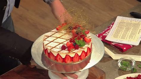 An adaptation on my cake a week challenge, with a deliciously treat yourself to a slice of this moist date and walnut cake. BBC One - Christmas Kitchen, with James Martin - Series 1 ...