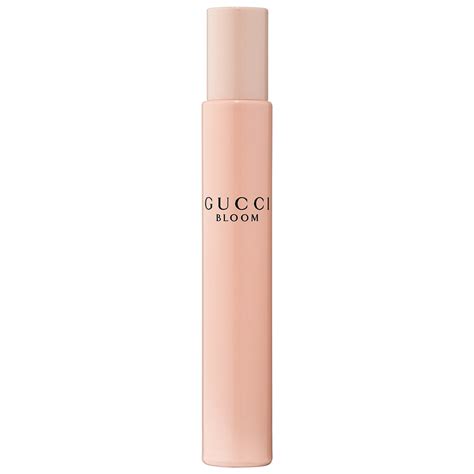 Base notes are osmanthus, musk and patchouli. Gucci + Bloom Eau de Parfum For Her Rollerball