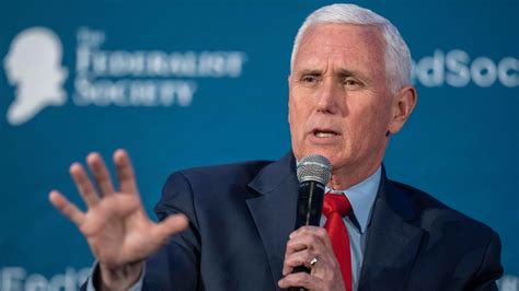 Mike Pence To Take On Trump As Former Vp Confirms 2024 Us Presidential