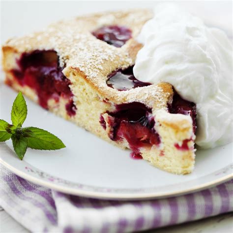 In a separate medium bowl beat the butter and sugar together. Fresh Plum Cake Recipe
