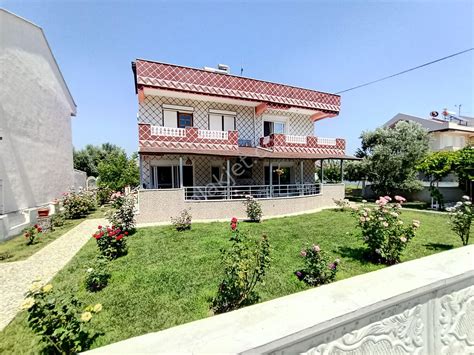 İzmir Dikili Satılık Müstakil Ev İlanları ve Fiyatları