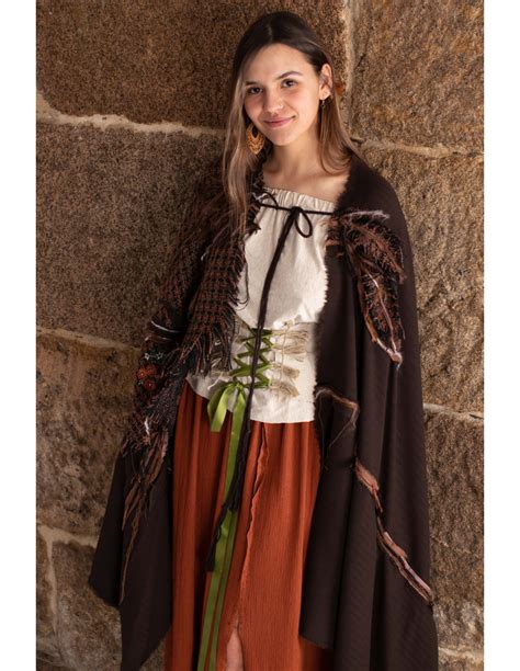Celtic Cloak With Flowers