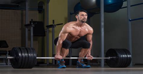 How Much Should The Knees Bend During Squats And Deadlifts The Elite Trainer
