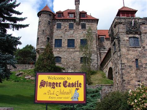 Sandra Scotts Travel Columns Visit Singer Castle In New Yorks 1000