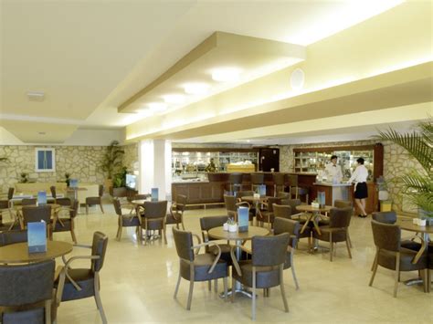Crystal Sunny Hotel By Valamar In Porec Istrien Kroatien Id Riva Tours